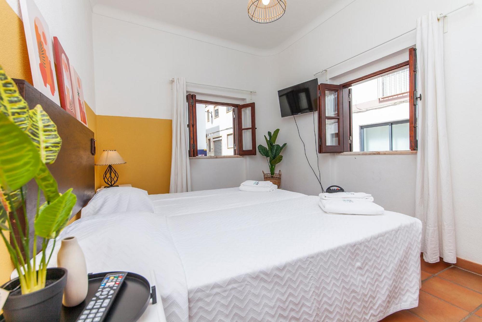 J - Casa Do Farol Guesthouse Λάγος Δωμάτιο φωτογραφία