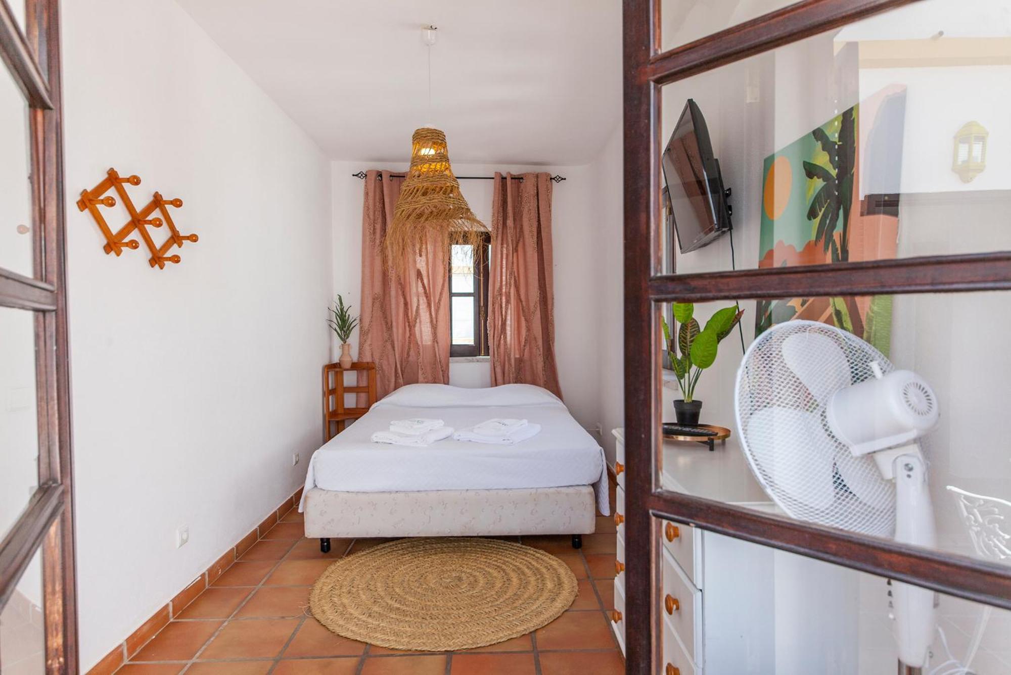 J - Casa Do Farol Guesthouse Λάγος Δωμάτιο φωτογραφία