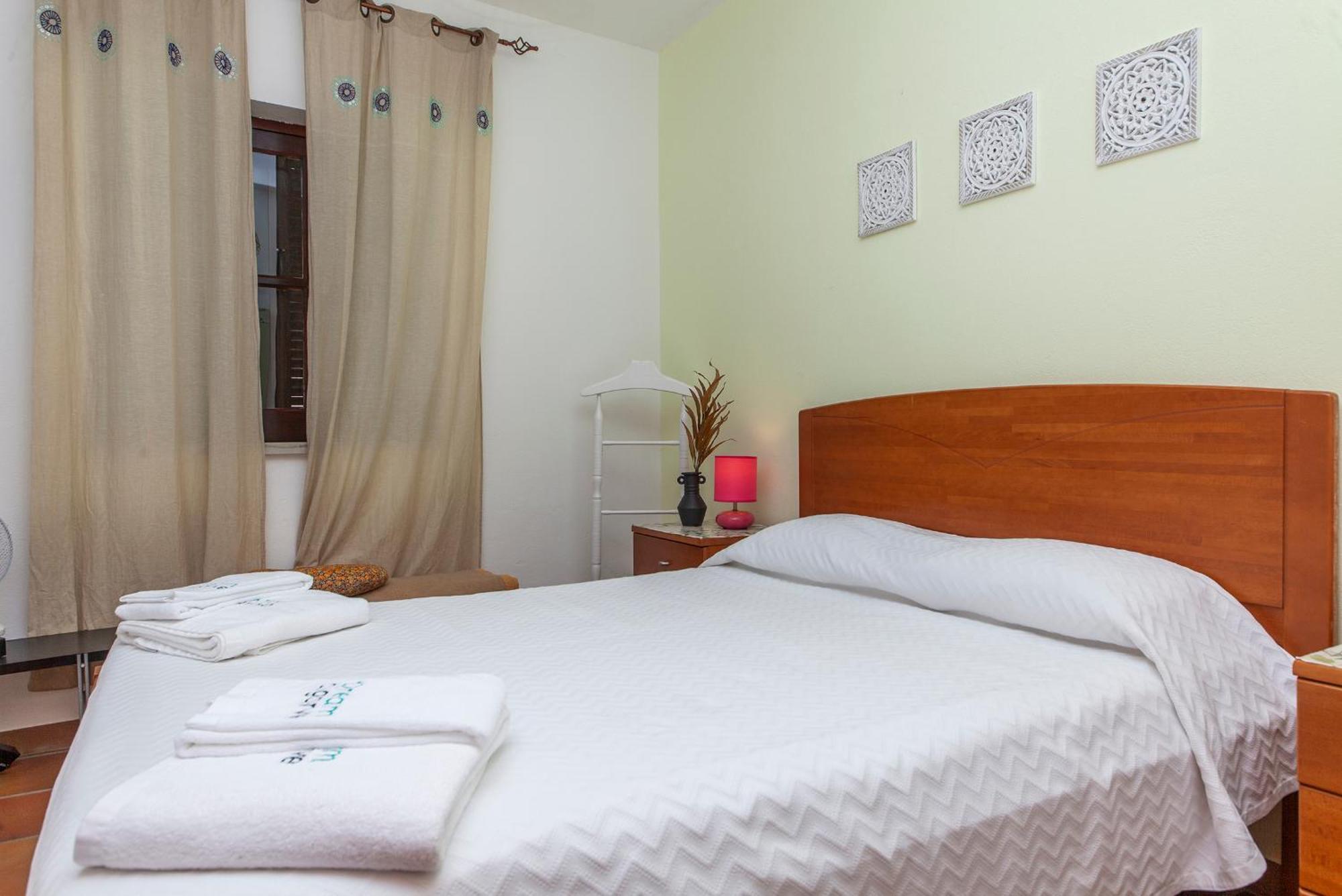 J - Casa Do Farol Guesthouse Λάγος Δωμάτιο φωτογραφία